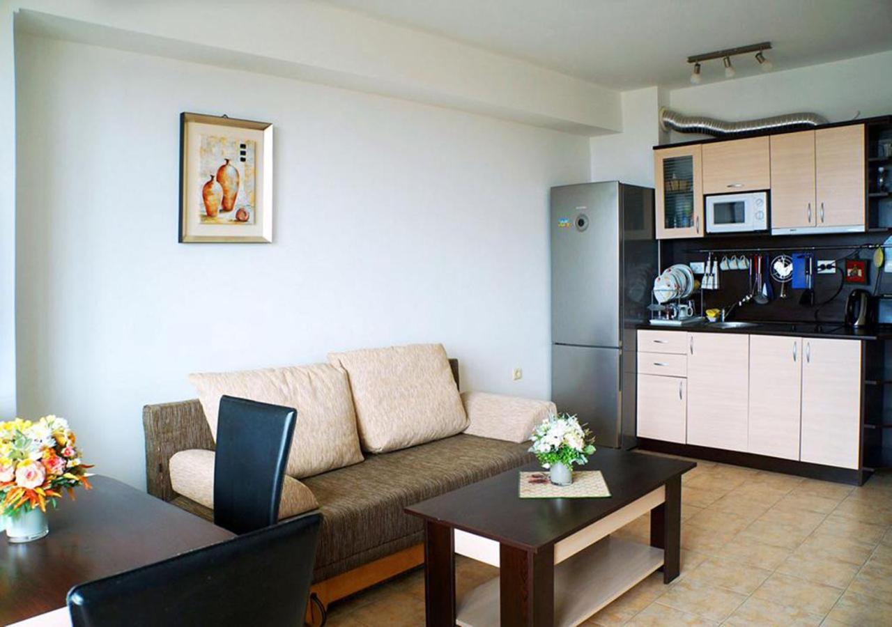 Dom-El Real Apartments In Sea View Complex 스베티 블라스 외부 사진